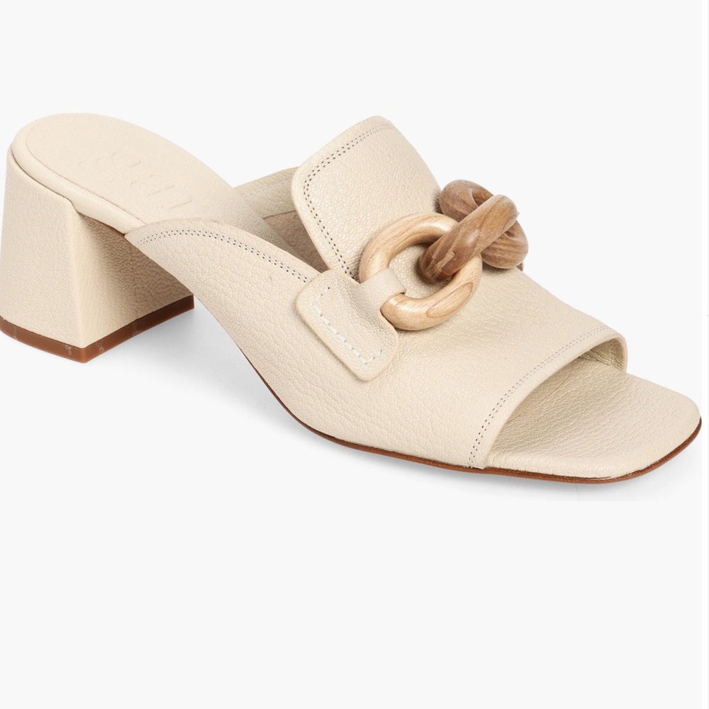 Pedro Garcia Beige Chain Detail Sandals